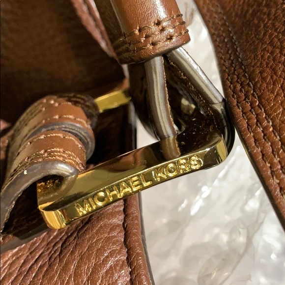 Beautiful Leather Michael Kors Handbag